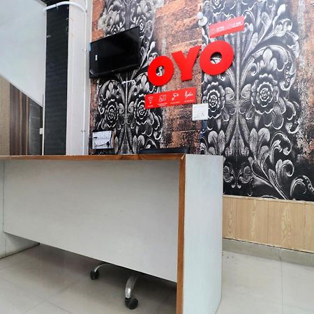 Oyo Hotel Aryan Plaza Чандигарх Экстерьер фото