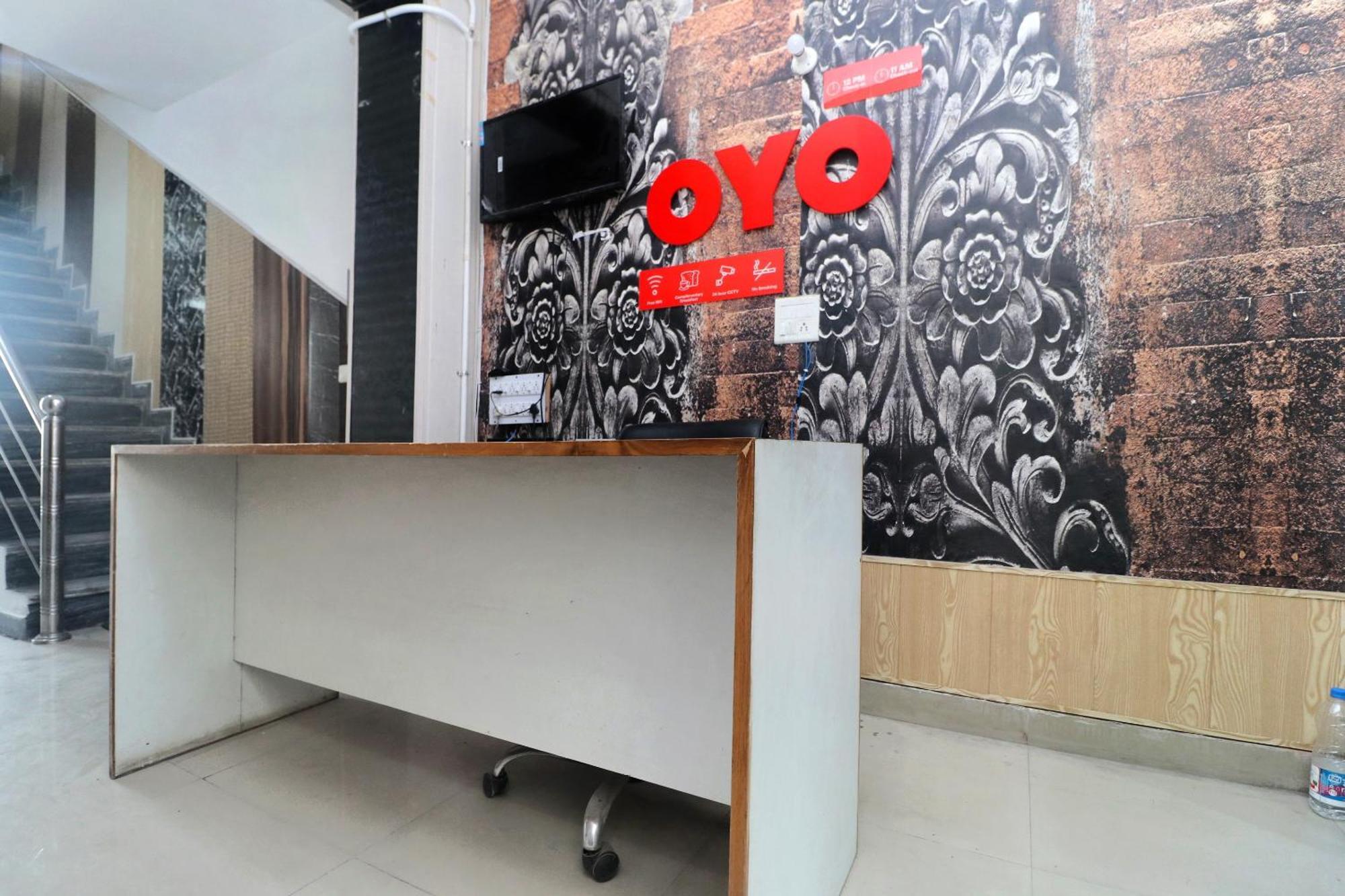 Oyo Hotel Aryan Plaza Чандигарх Экстерьер фото